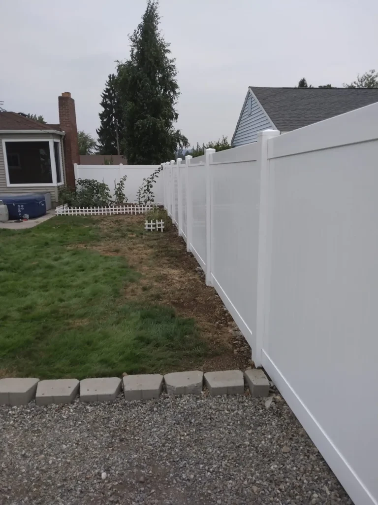 White vinyl driveway gates — 4