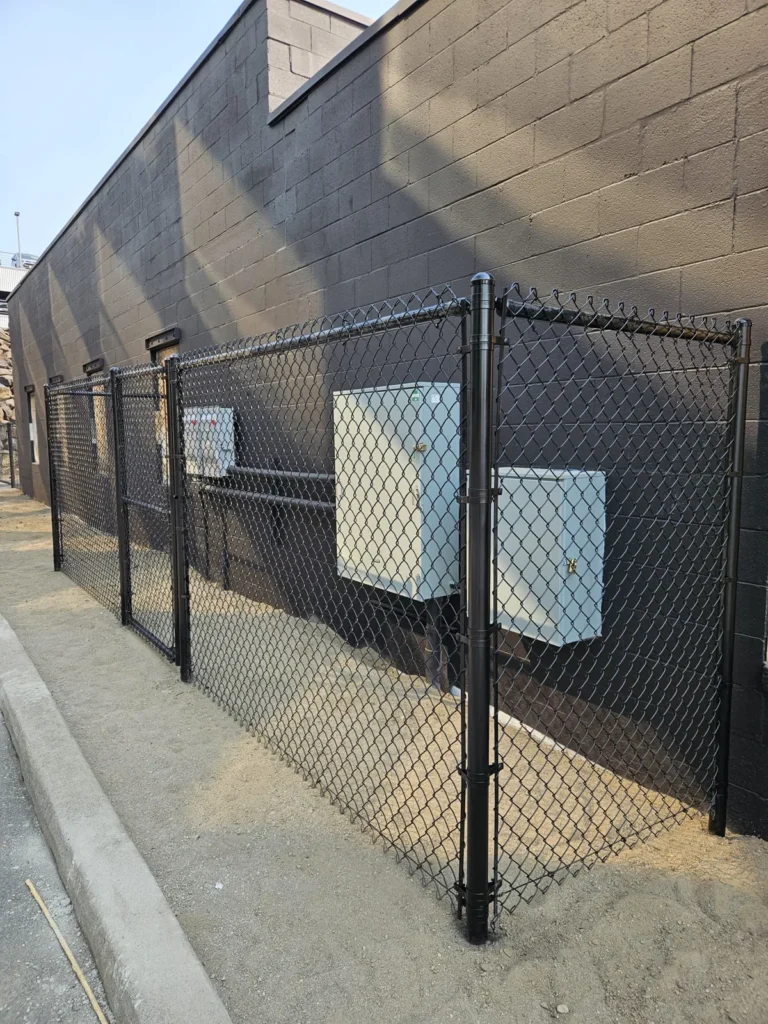 Commercial black chain link